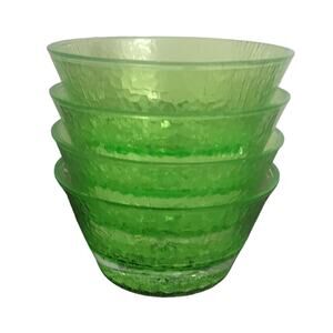 Lot of 4 Apple Green Cereal Soup Bowls Acrylic Crackle Plastic 5.5"